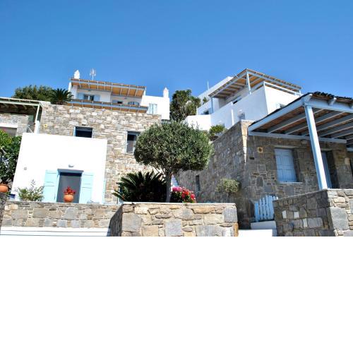 Pénde Traditional Luxury Villas