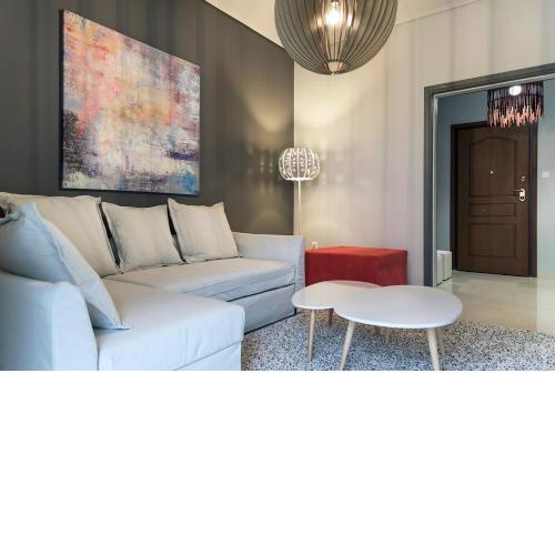 Penelope's Luxury Apartment