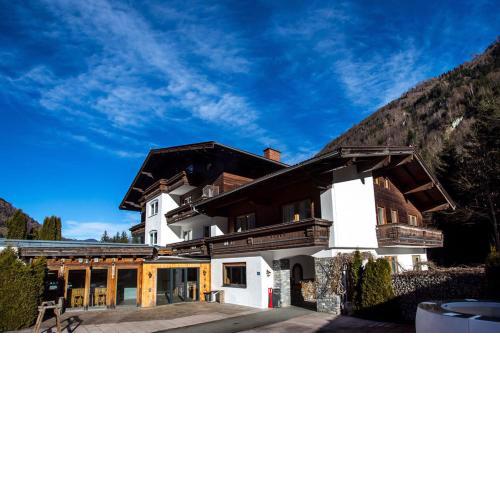 Pension Baranekhof - Baranek Resorts - the nearest accommodation from the glacier