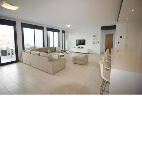 Penthouse 4 bedrooms Punta Prima Oasis Beach