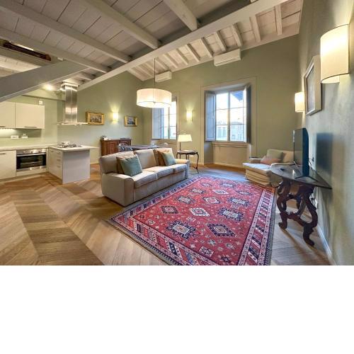 Penthouse in Palace Strozzi