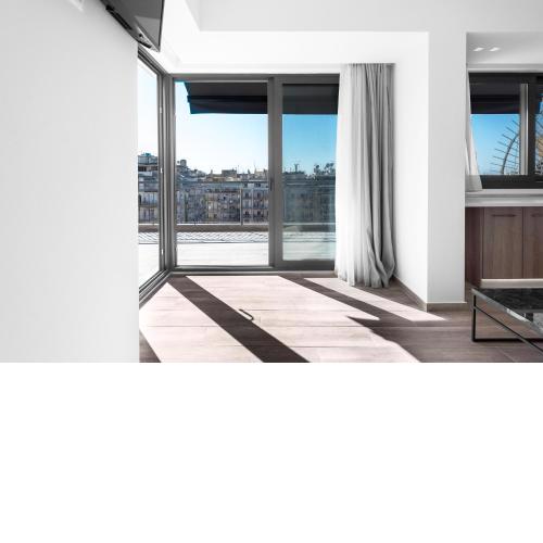 Penthouse Level 8, Nilie Hospitality MGMT