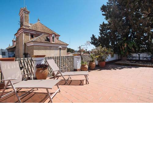 Penthouse, near cathedral, and to Real Maestranza