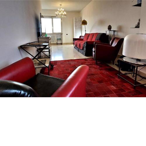 Penthouse near central Rome, free parking.