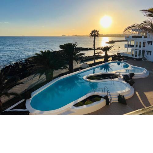 penthouse over the sea