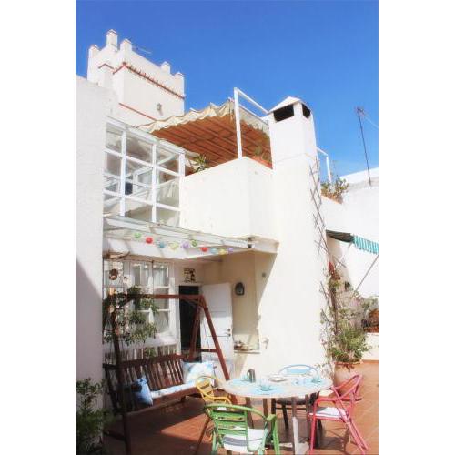 PENTHOUSE WITH LARGE TERRACE IN CENTER OF CÁDIZ
