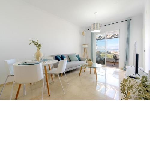 Penthouse with Sea View Manilva
