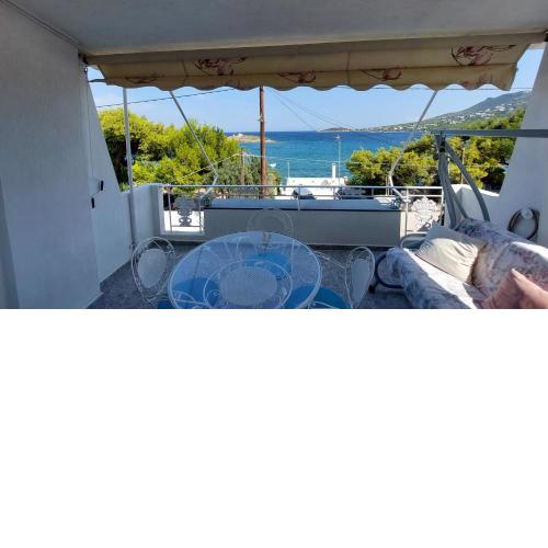 Periklis Beach house