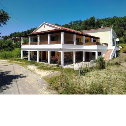 Perithia Cottage