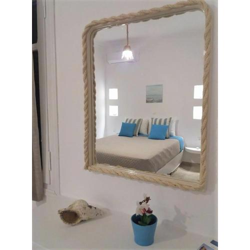 Perivoli 2-Chora(5min away from the center by car)