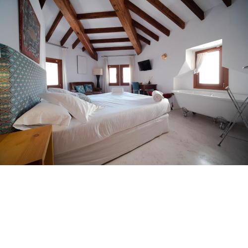 Petit Hotel Forn Nou