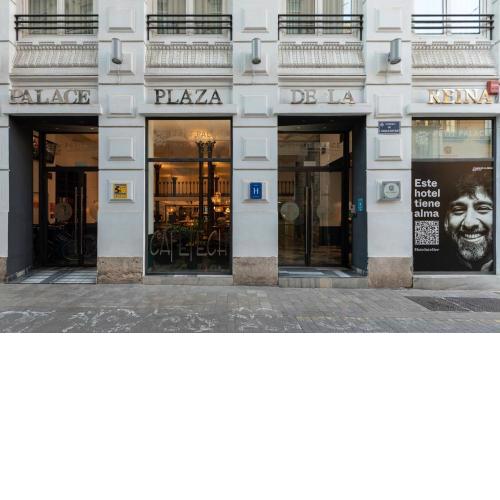 Petit Palace Plaza de la Reina