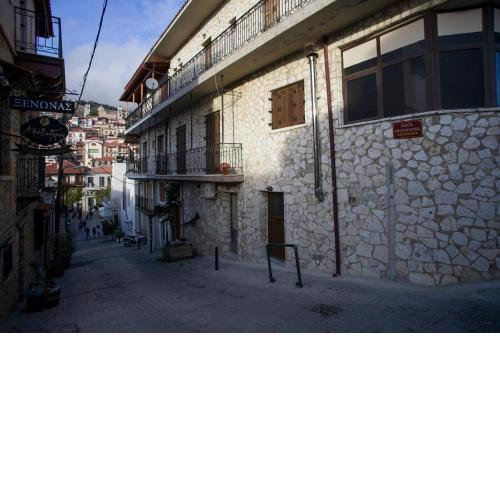 Petra house 2
