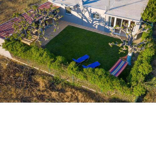 Petrakis Afrathias garden house
