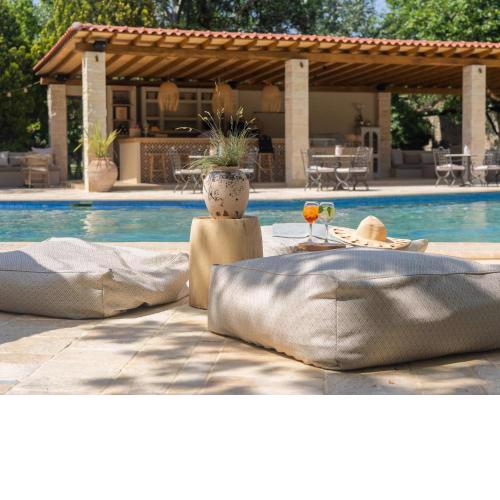 Petrino Suites Hotel