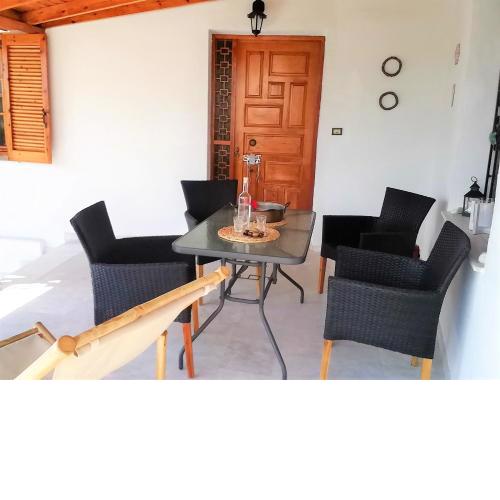 Petrochori Memories House- Floor 1