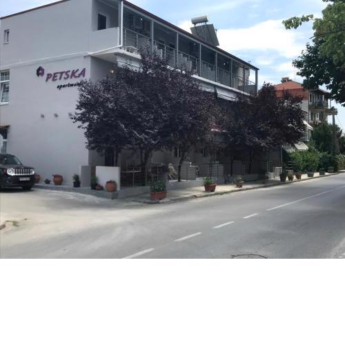 Petska Apartments