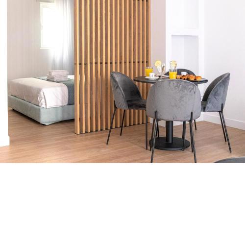 Phaedrus Living Deluxe Kriel Suites 002