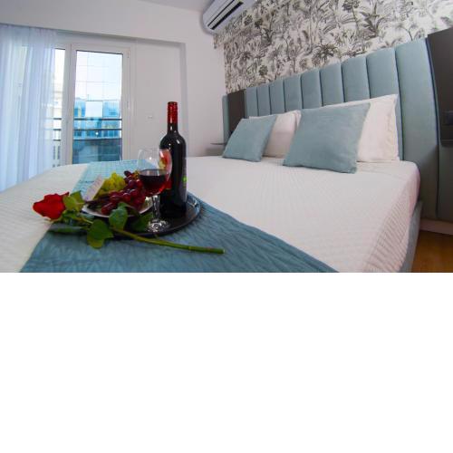 Phaedrus Living Executive Kriel Suites 101