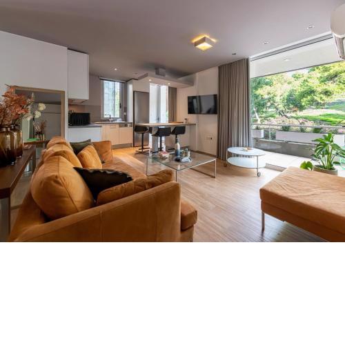 Phaedrus Living: Luxury Flat Vouliagmeni