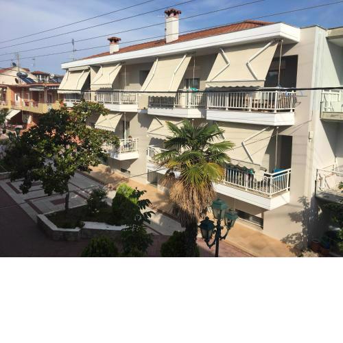 Phaethon Apartments & Studios