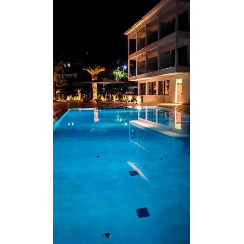 PHEIA, Vriniotis Resorts