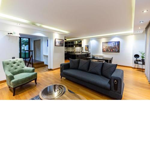 Phenomenal Duplex Flat near Nisantasi in Besiktas