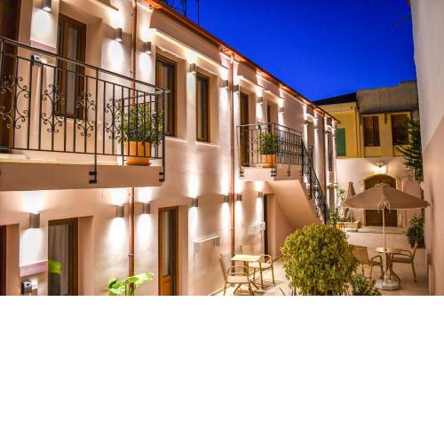 Philikon Luxury Suites