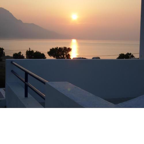 Philippos Studios & Apartments