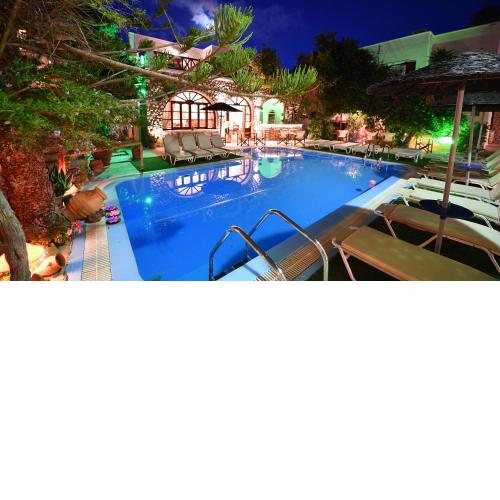 Philoxenia Hotel & Studios