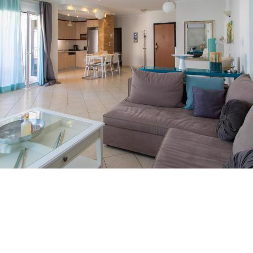Phos apartment