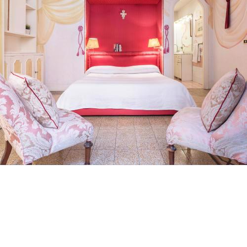 Piazza Colonna Apartment - Charme Homes