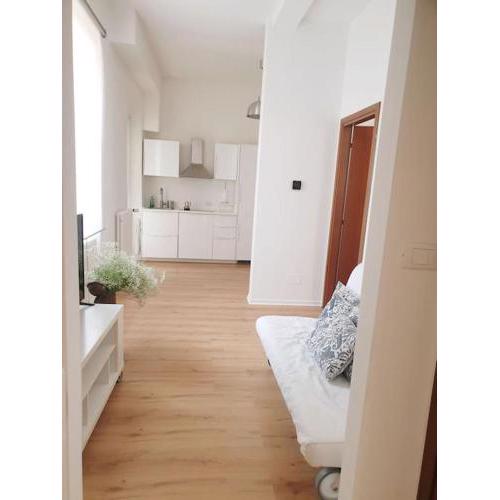 [PIAZZA GARIBALDI] ELEGANTI SUITE CON SAUNA