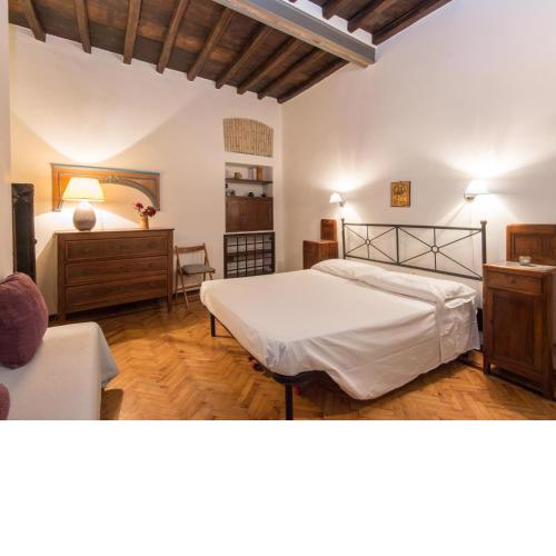 Piazza Navona Charming Apartment