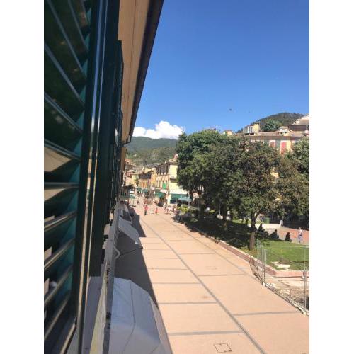 Piazza Staglieno - Appartamento centralissimo a 30m dalla spiaggia