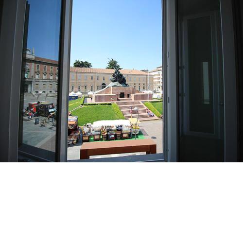Piazza Trento 11