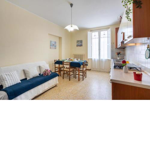 Piazza Verdi SP Roseto Vacanza