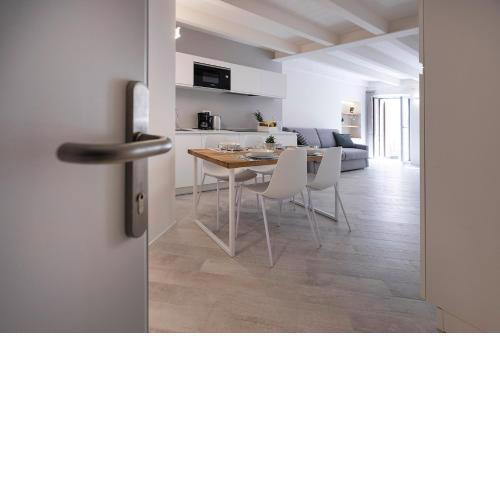Picalof Apartments
