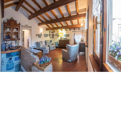 Piccola Casa Antica