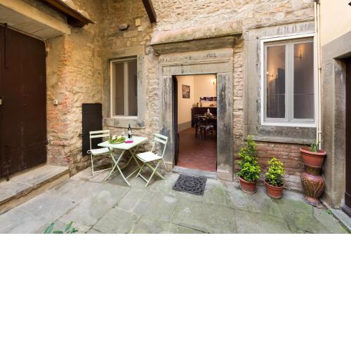 Piccola Corte - Together in Tuscany