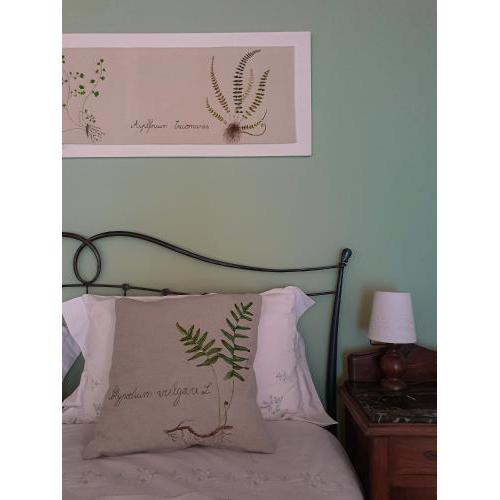 Pietra d'Acqua B&B in the woods