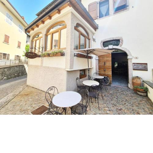 Pietra Rara Apartments