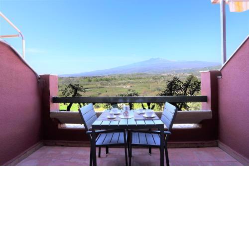 Pietrenere APT with Balcony 120m from the Sea
