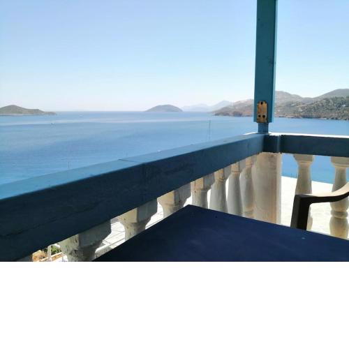 PIGANOUSA STUDIO Vromolithos Beach