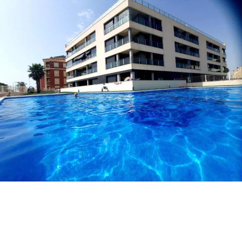 Pinada Beach IV new & comfort. apartment, 1st line to the beach, sunterrace+pool