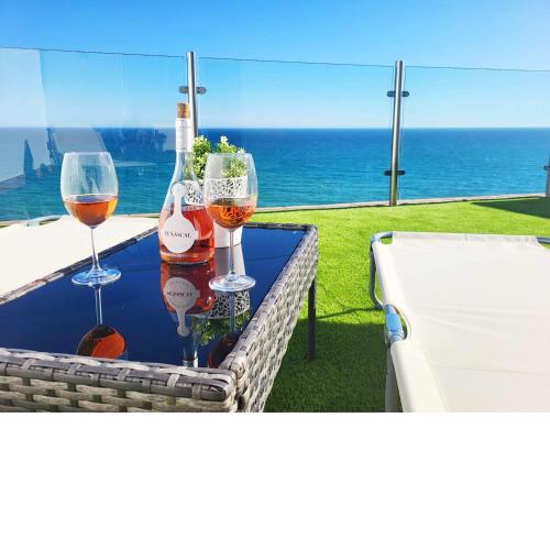 PINTA BEACH HOUSE Dúplex con vistas panorámicas al mar