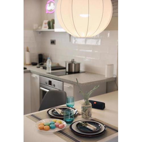 Piraeus Pasalimani cozy apartment