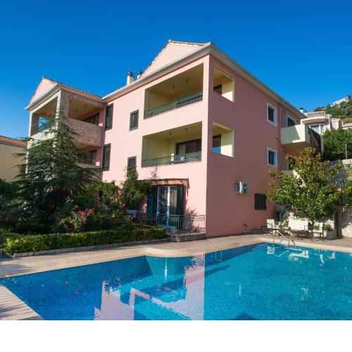 Pirofani Villa Apartments