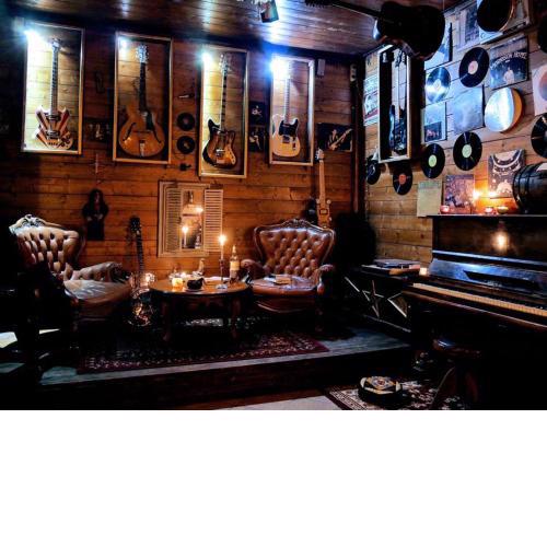 Pirola Music Ranch Guest House B&B