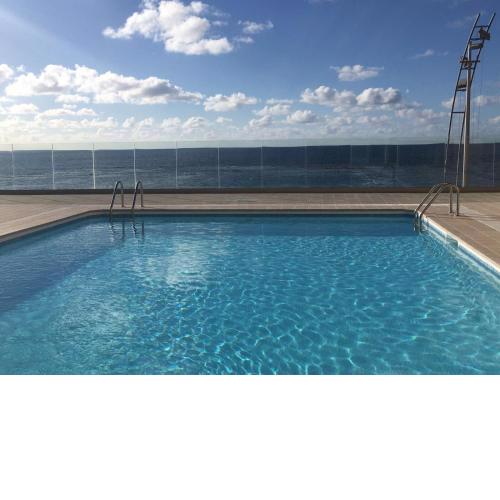 Piso con piscina y garaje en la Playa de Las Canteras
